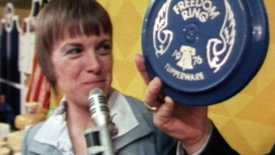 Watch 60 Minutes The Mad Mad World of Tupperware - Paramount+