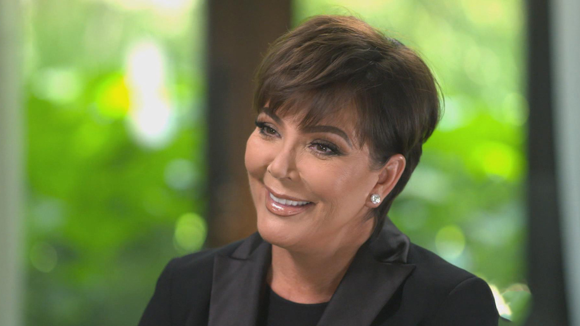 Watch Sunday Morning Keeping up with Kris Jenner Full show on CBS