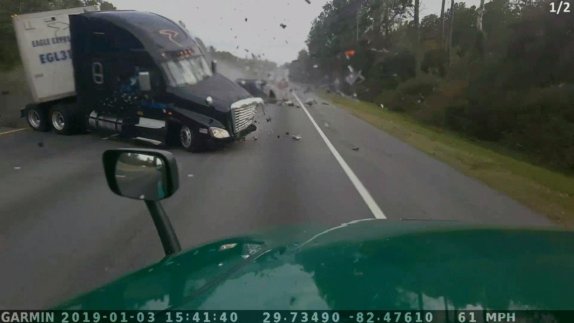 Watch Cbs This Morning New Video Shows Van Crash That Killed 7 Full Show On Cbs All Access