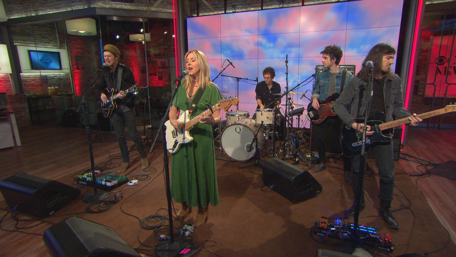 Watch Cbs This Morning Liz Phair Performs Divorce Song Full Show On Cbs All Access Liz phair — extraordinary (liz phair 2003). watch cbs this morning liz phair performs
