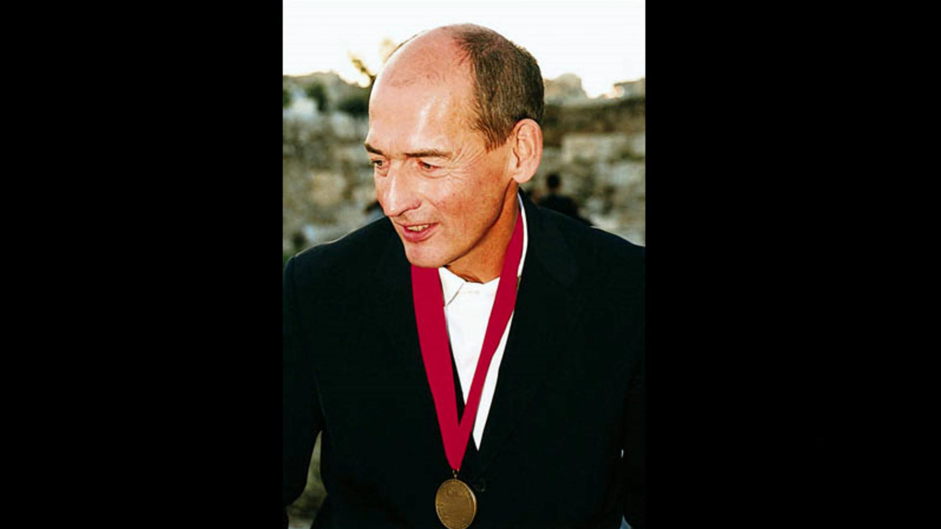 Watch Sunday Morning Architect Rem Koolhaas Full show on CBS