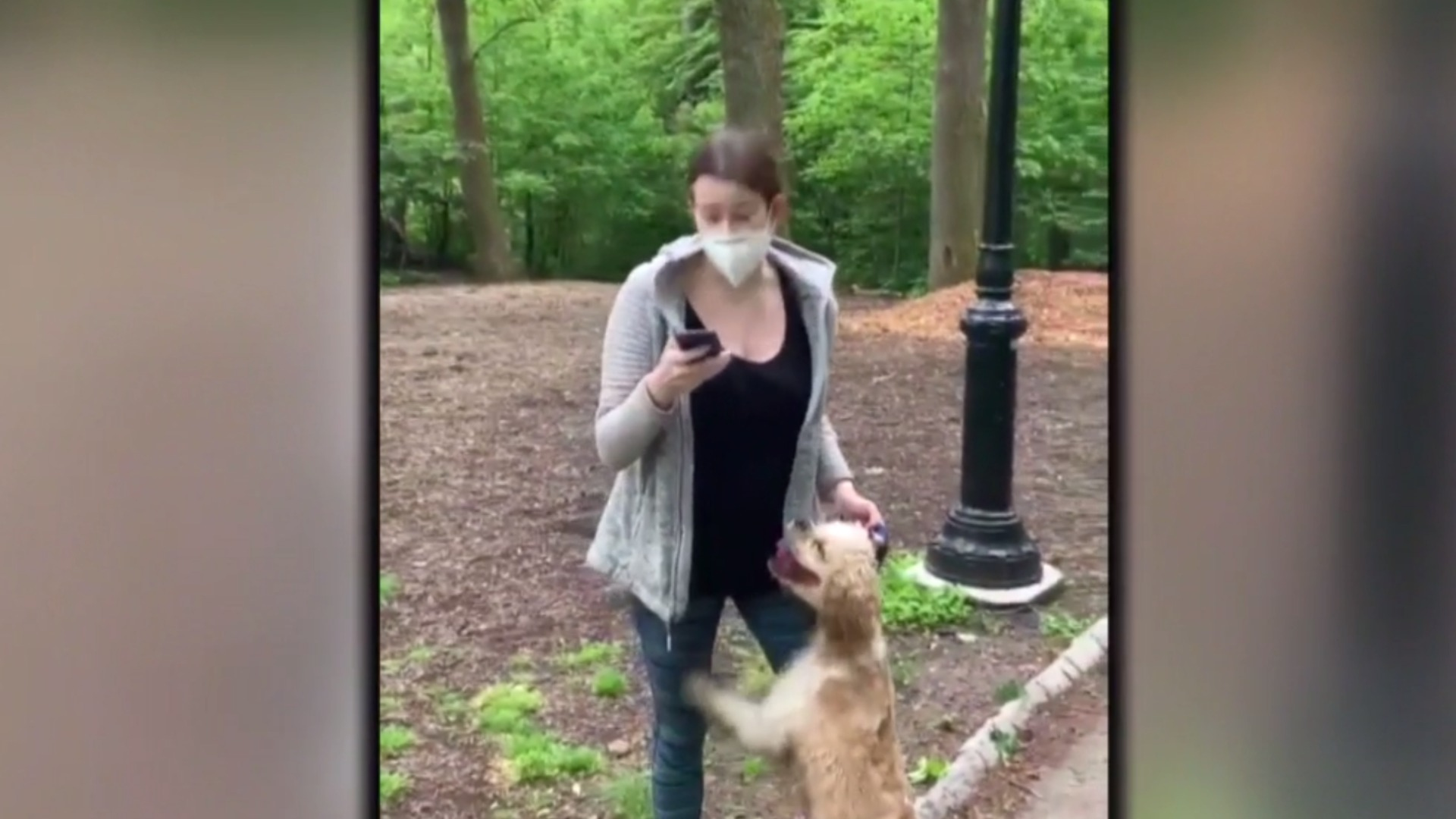 Sheriff's Wife Falsely Accuses Black Man Of Sexual Battery Watch CBS Evening News: Woman falsely accuses black man in 911 call