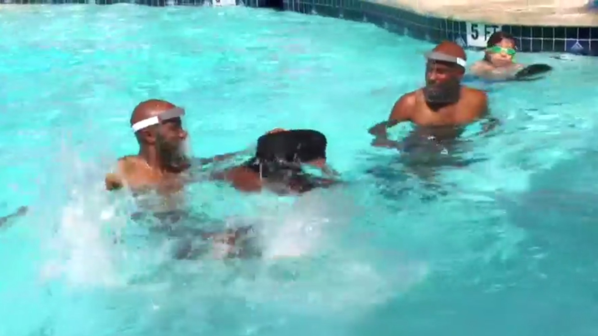 Watch CBS Evening News: Texas twins teach children how to swim with a  splash of confidence - Full show on CBS