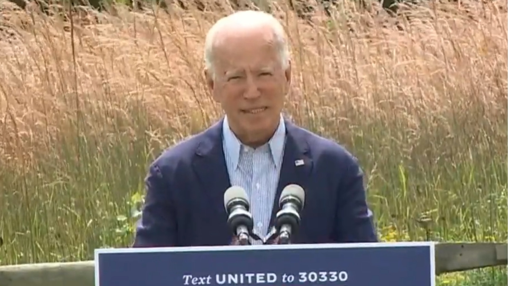 Watch Cbs Evening News Biden Calls Trump A Climate Arsonist Amid Historic Wildfires Full 3339