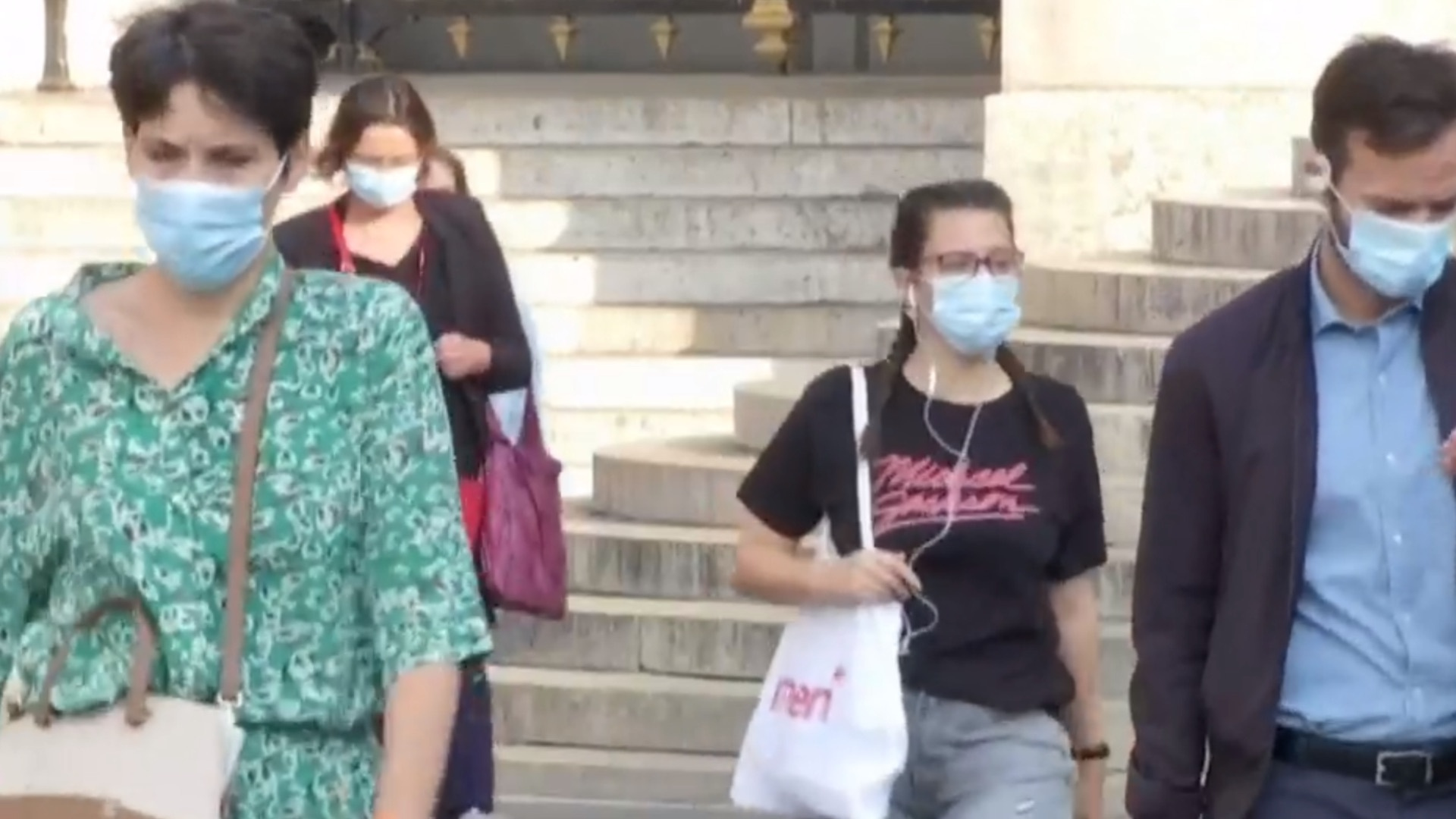 Watch CBS Evening News: COVID-19 surge sparks new lockdowns in Europe ...