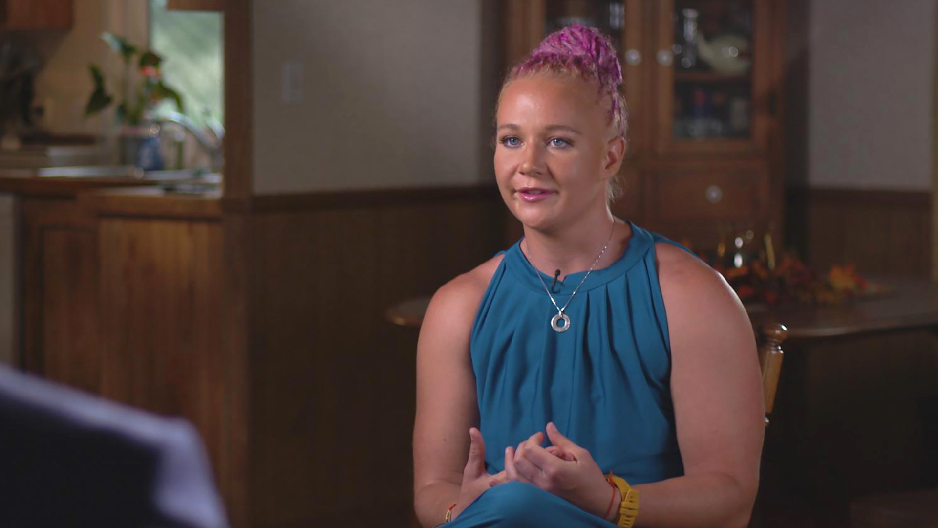 Watch 60 Minutes Overtime Reality Winner charged under Espionage Act ...