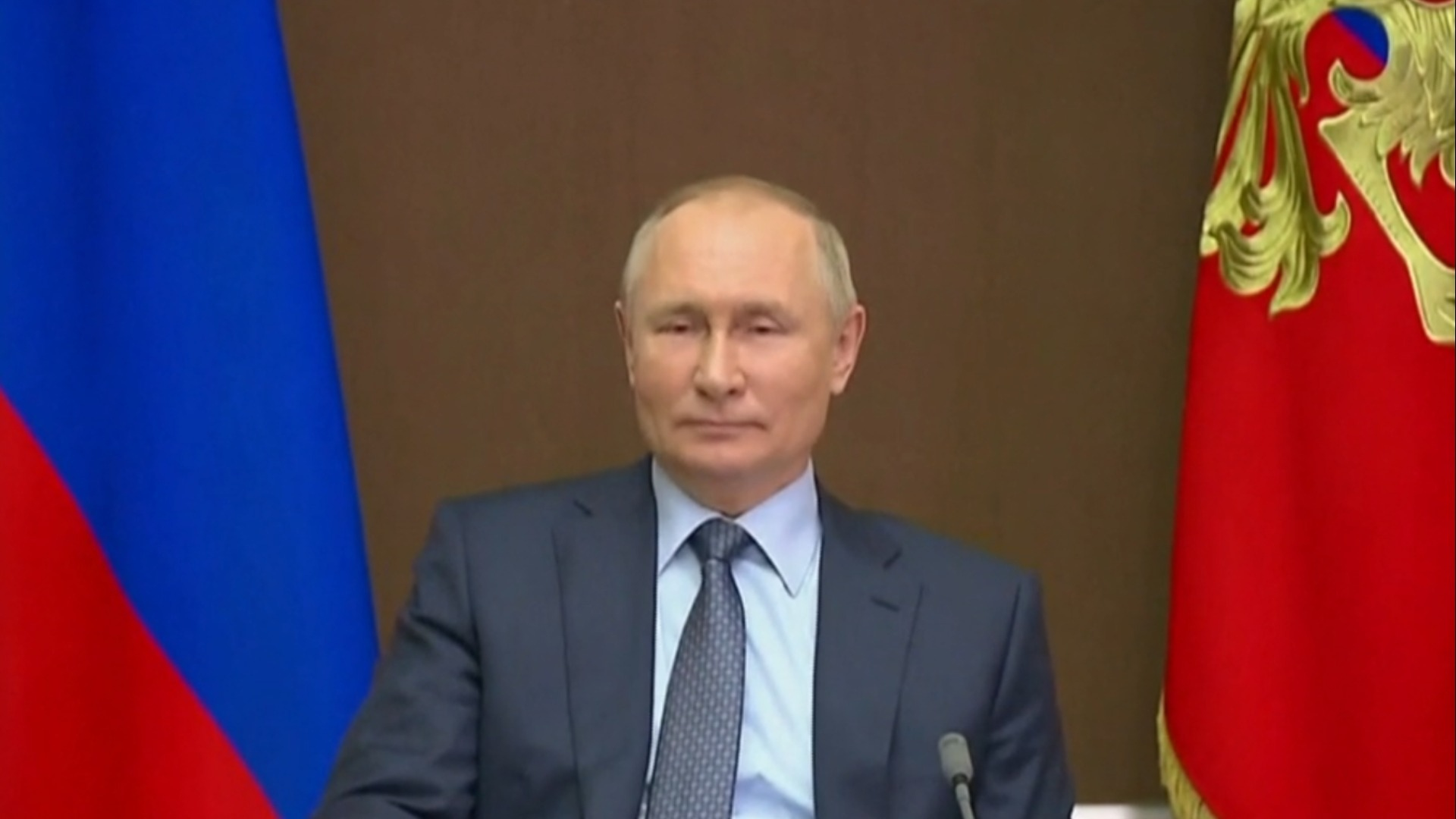 Watch CBS Evening News Biden and Putin to speak amid Ukraine tensions ...