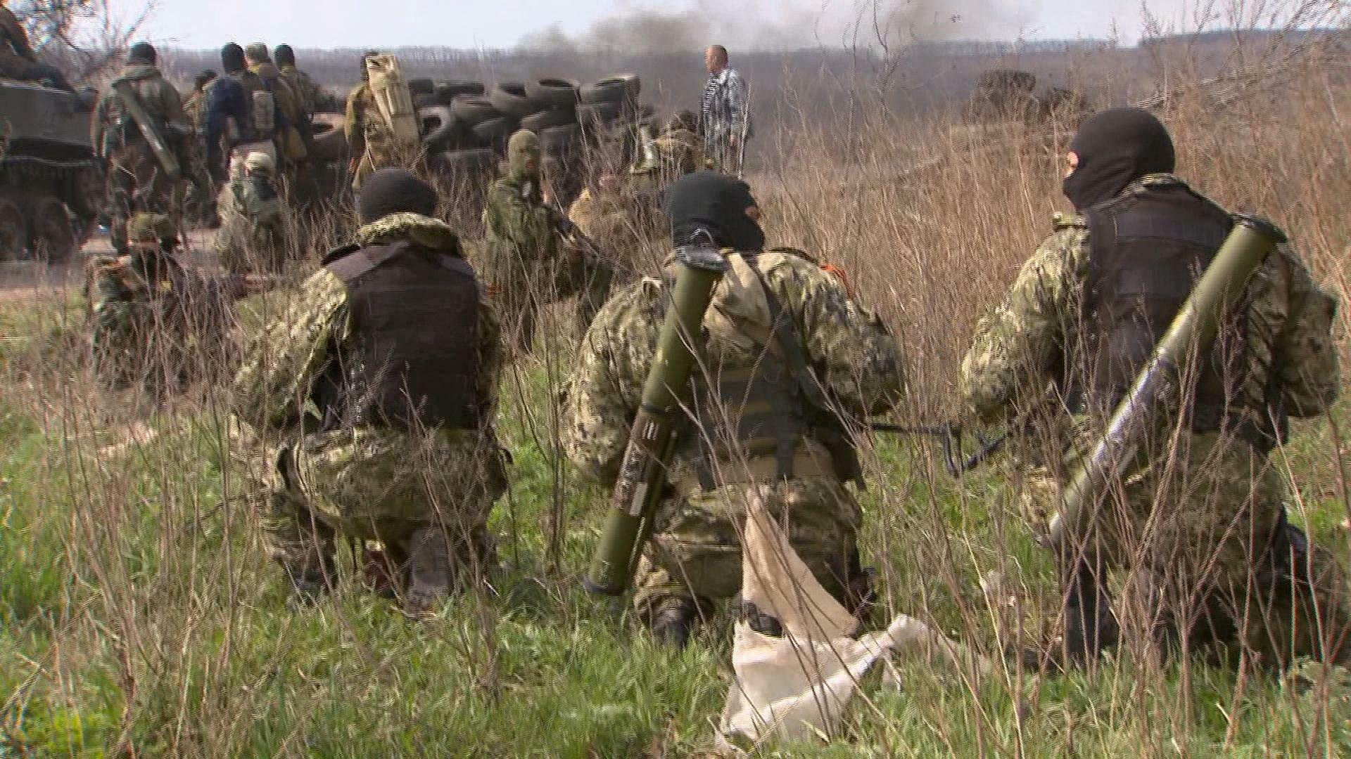 Watch CBS Mornings Efforts underway to prevent invasion, but Russia ...