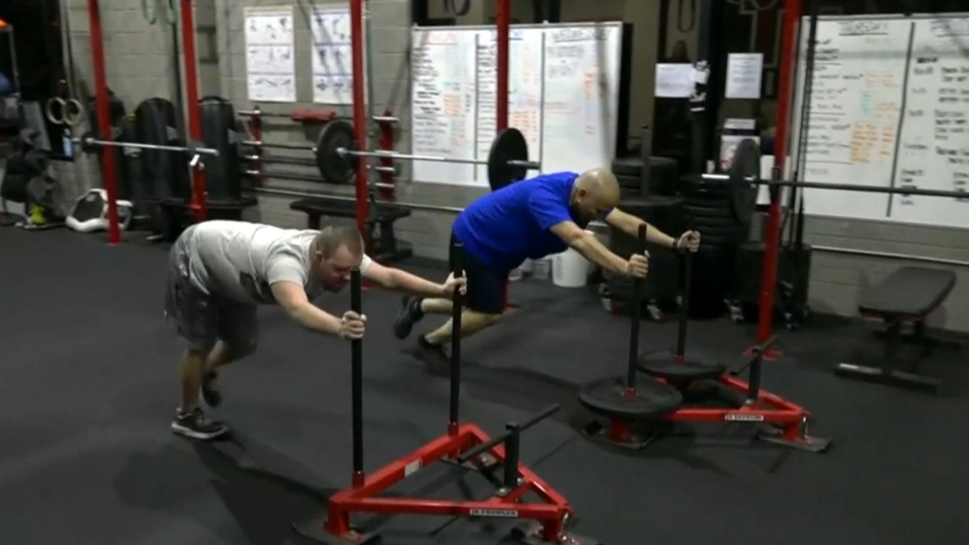 hardwerkend Koloniaal achterzijde Watch CBS Evening News: Fitness classes empower people with challenges -  Full show on CBS
