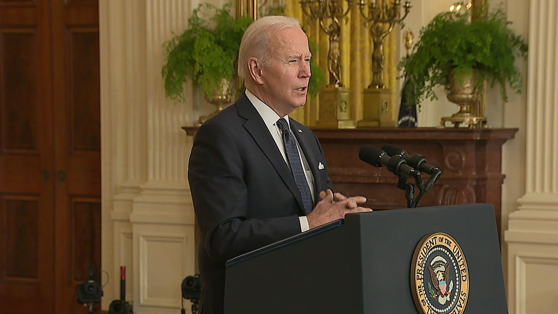 Watch CBS Mornings Biden: More than 150K troops surround Ukraine ...