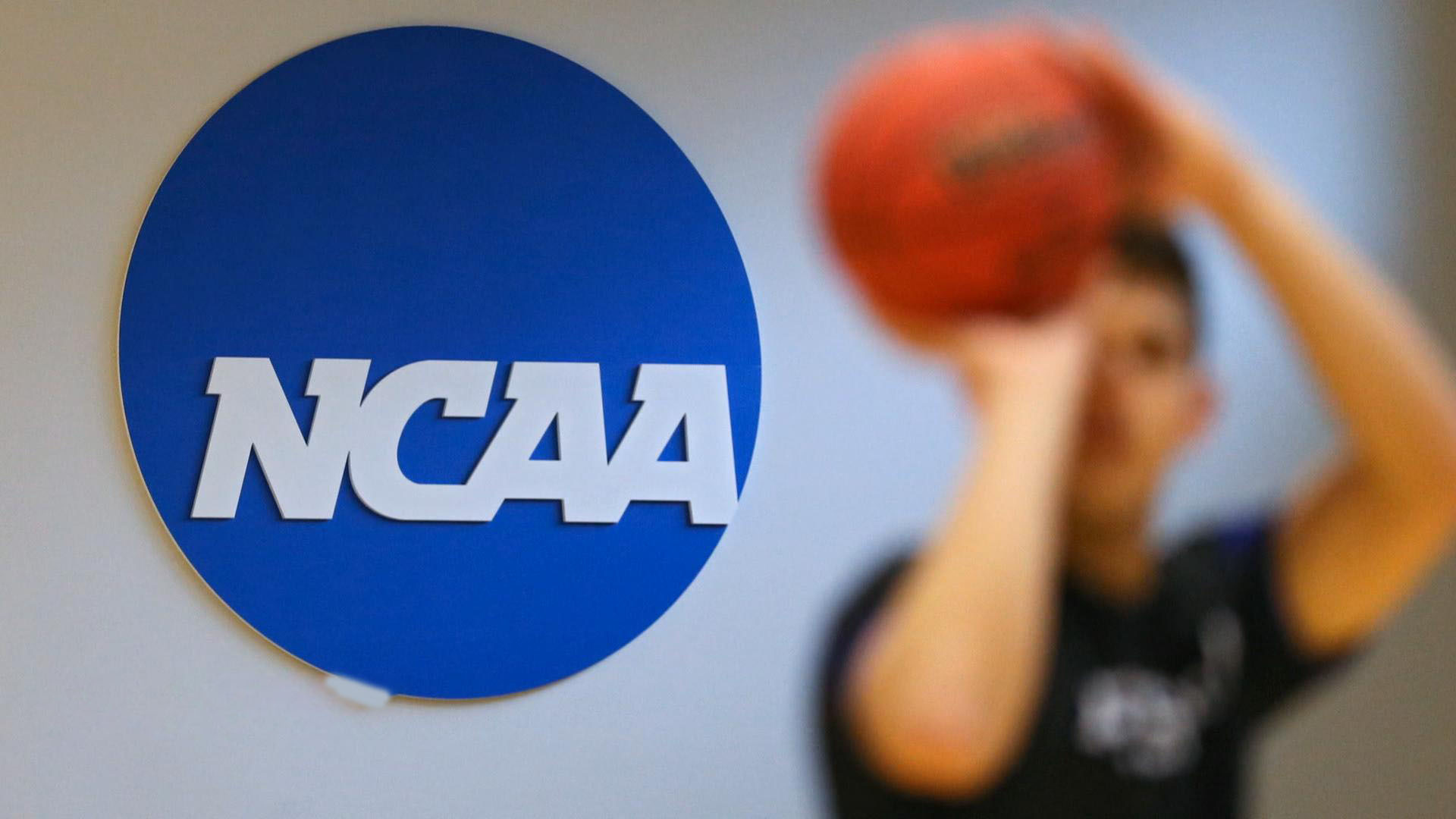 College shop hot selling basketball crackstreams