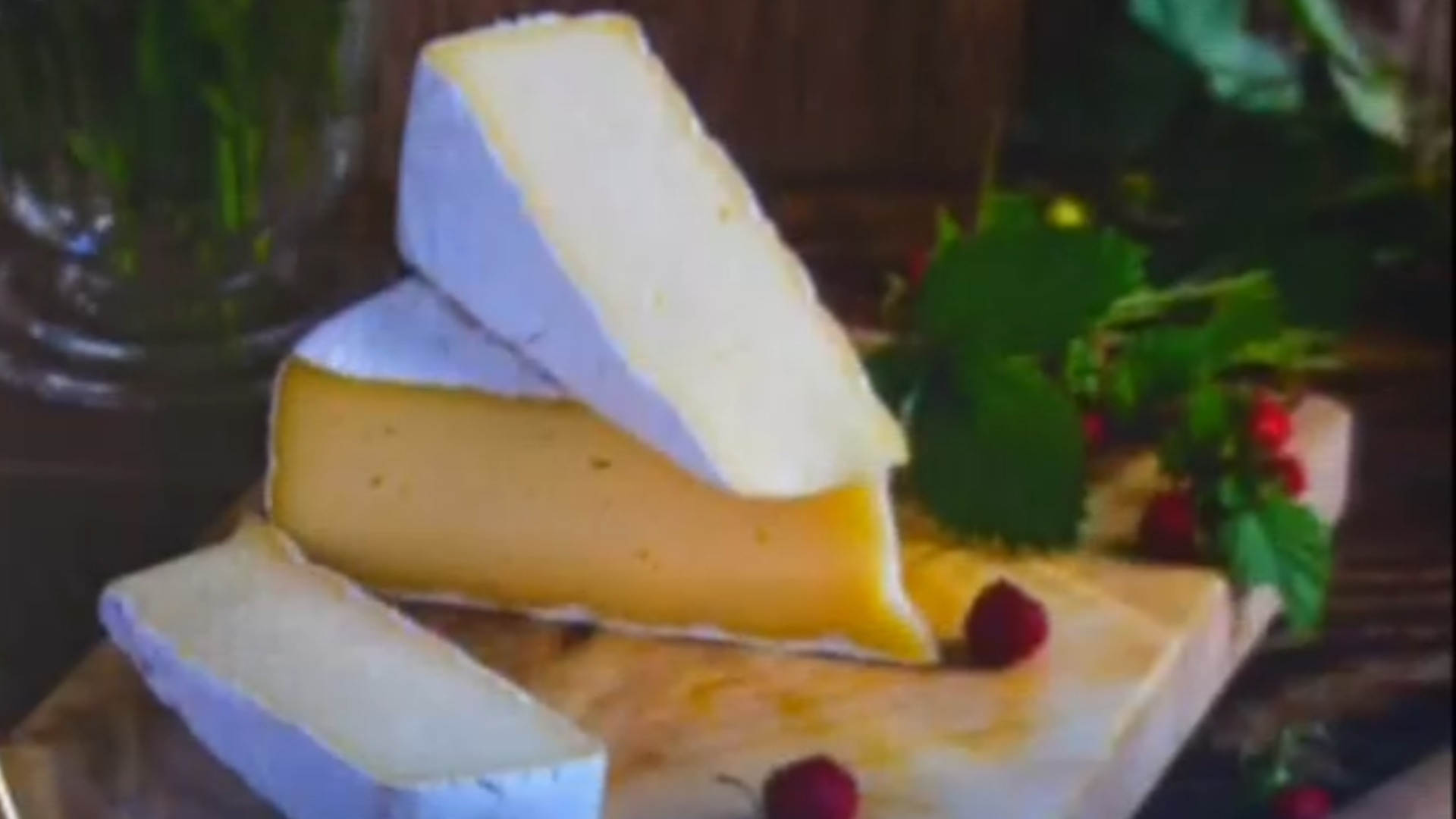 Watch CBS Evening News Cheeses recalled after listeria outbreak Full
