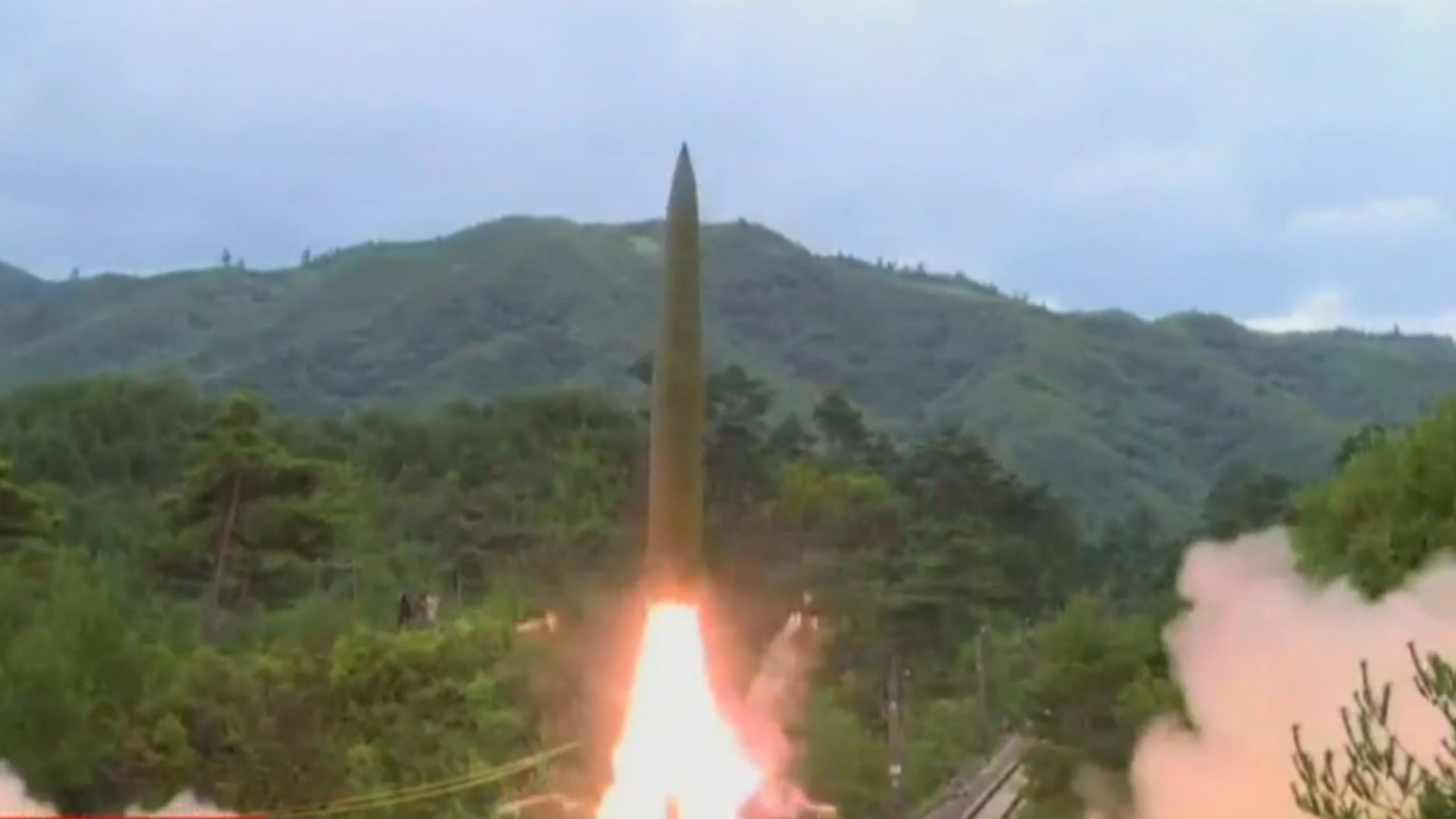 Watch Cbs Evening News North Korea Fires Ballistic Missile Over Japan