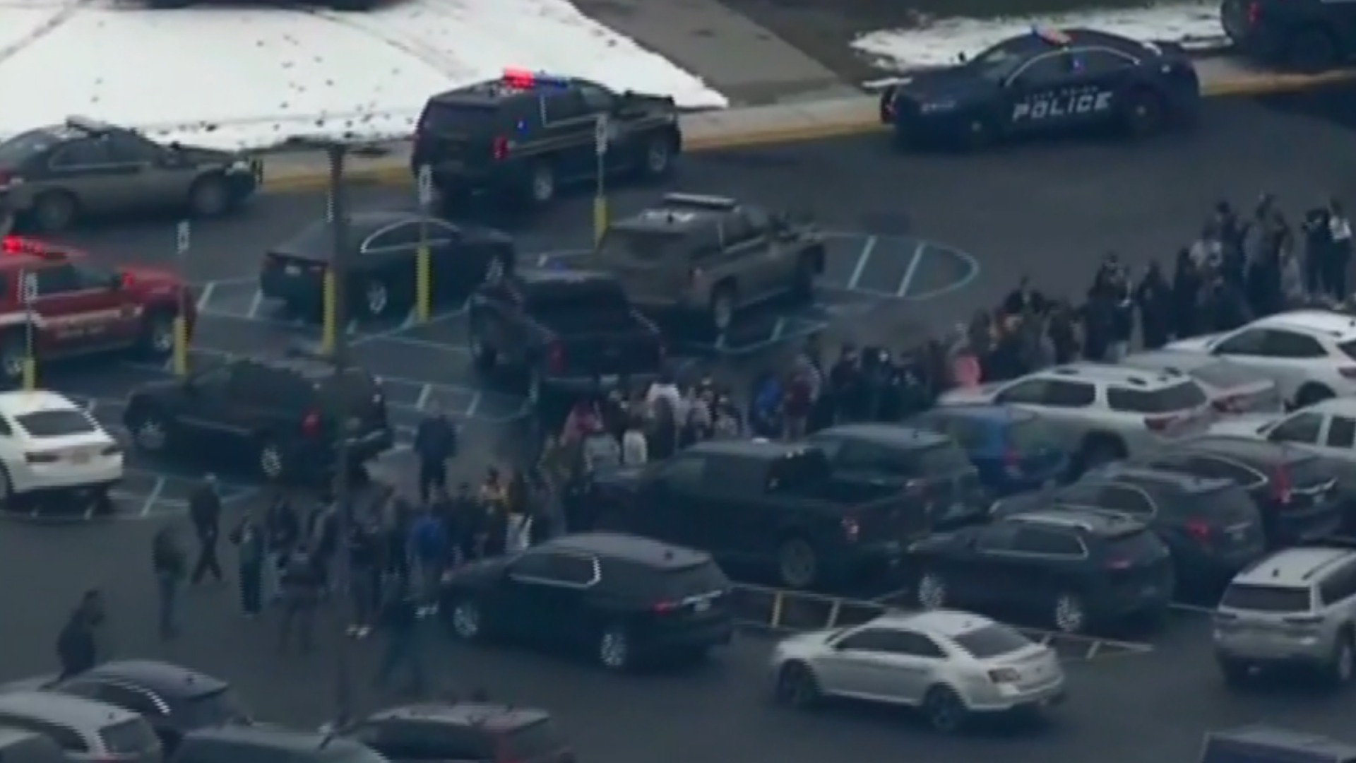 Watch CBS Evening News: Oxford shooting suspect expected to plead ...