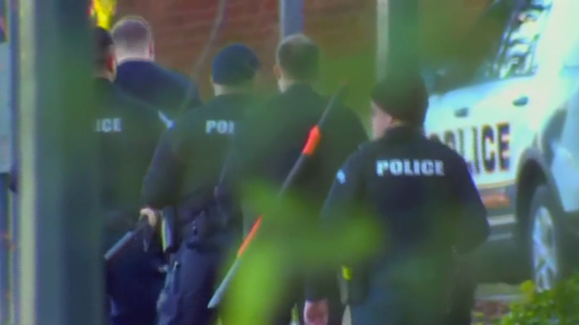 Watch CBS Evening News: Student allegedly kills 3 UVA football players ...