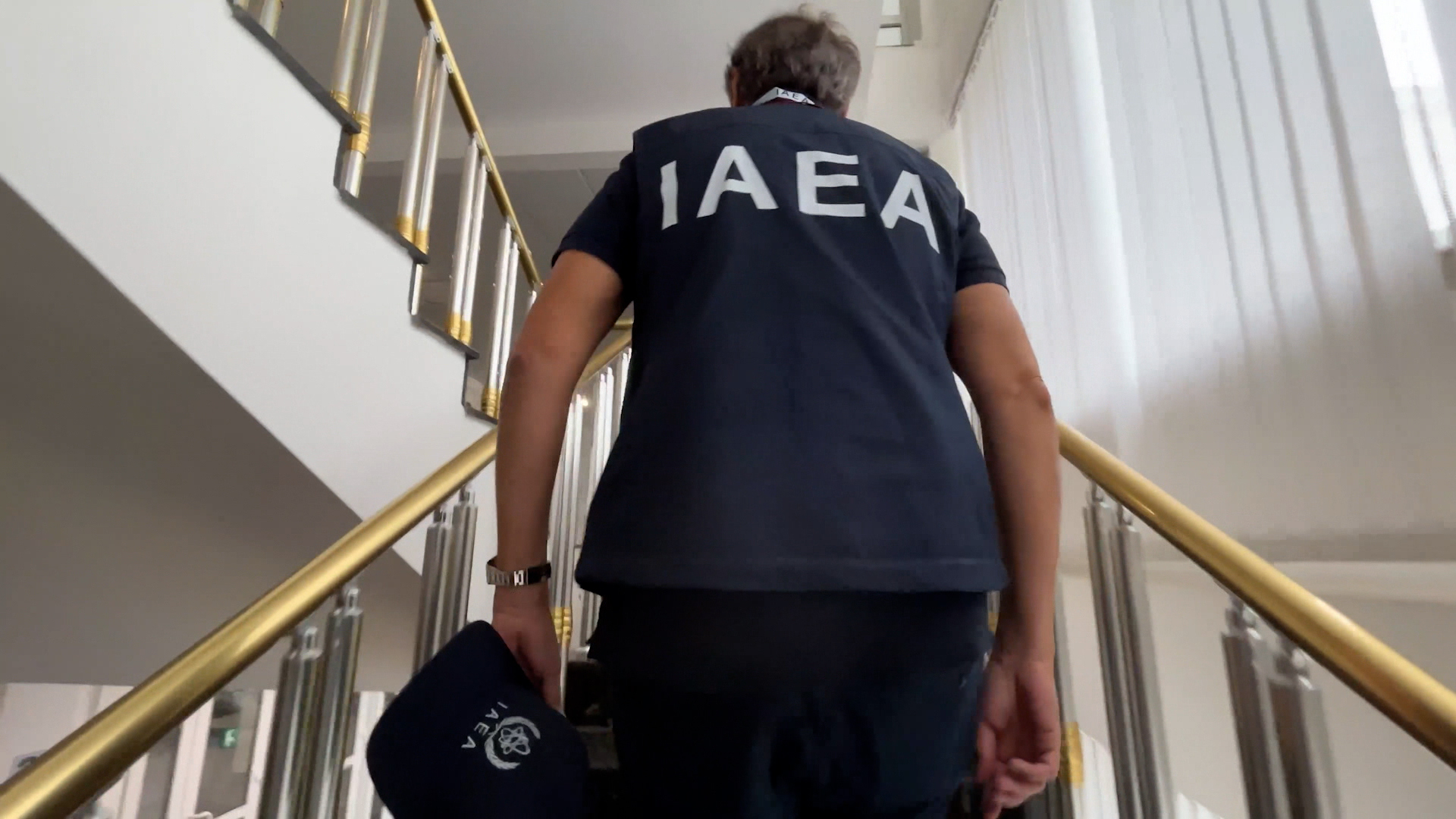 Watch 60 Minutes Season 55 Episode 10 The Most Dangerous Place in the