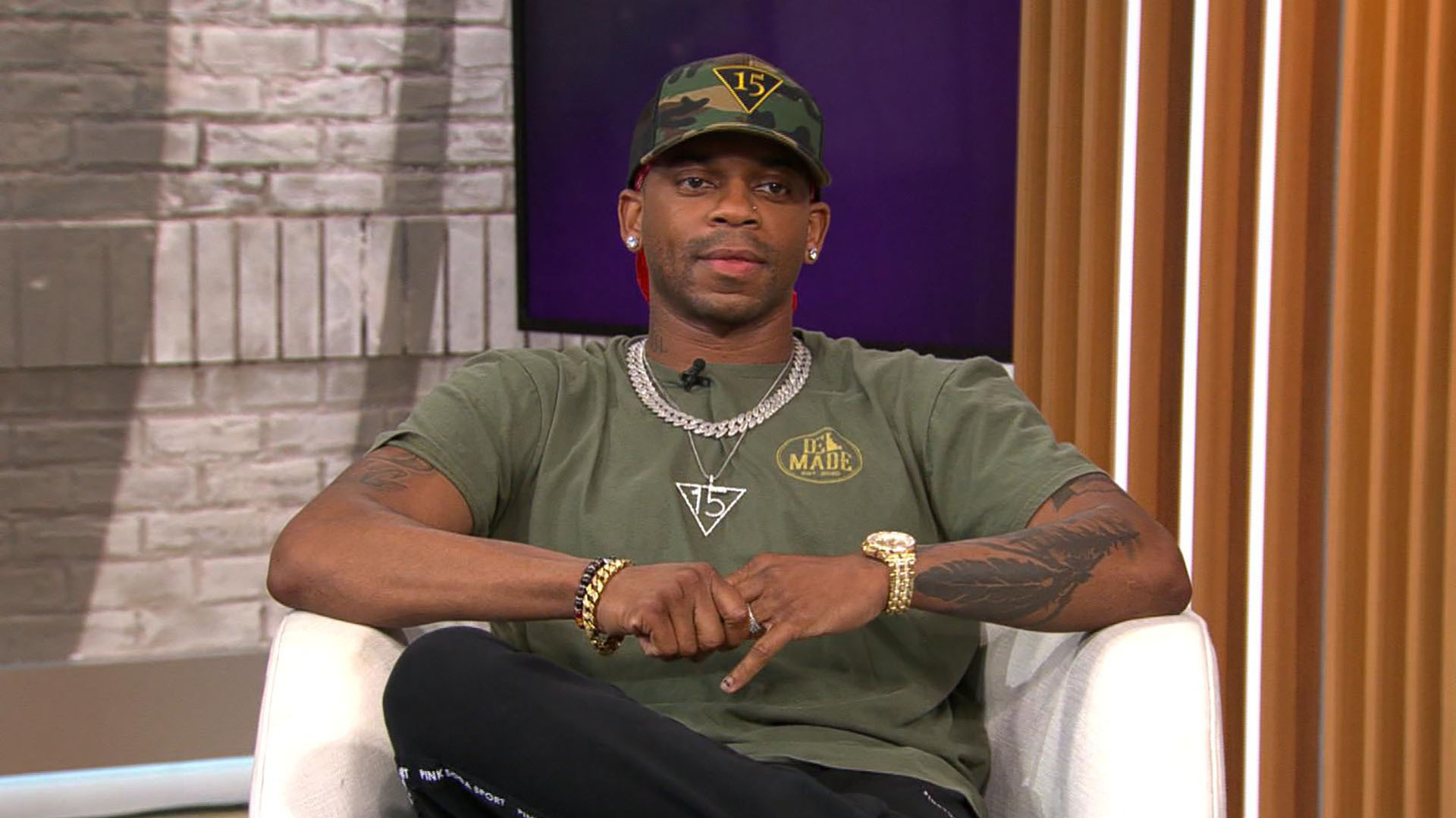 Watch CBS Mornings Jimmie Allen cohosts New Year's Eve special Full