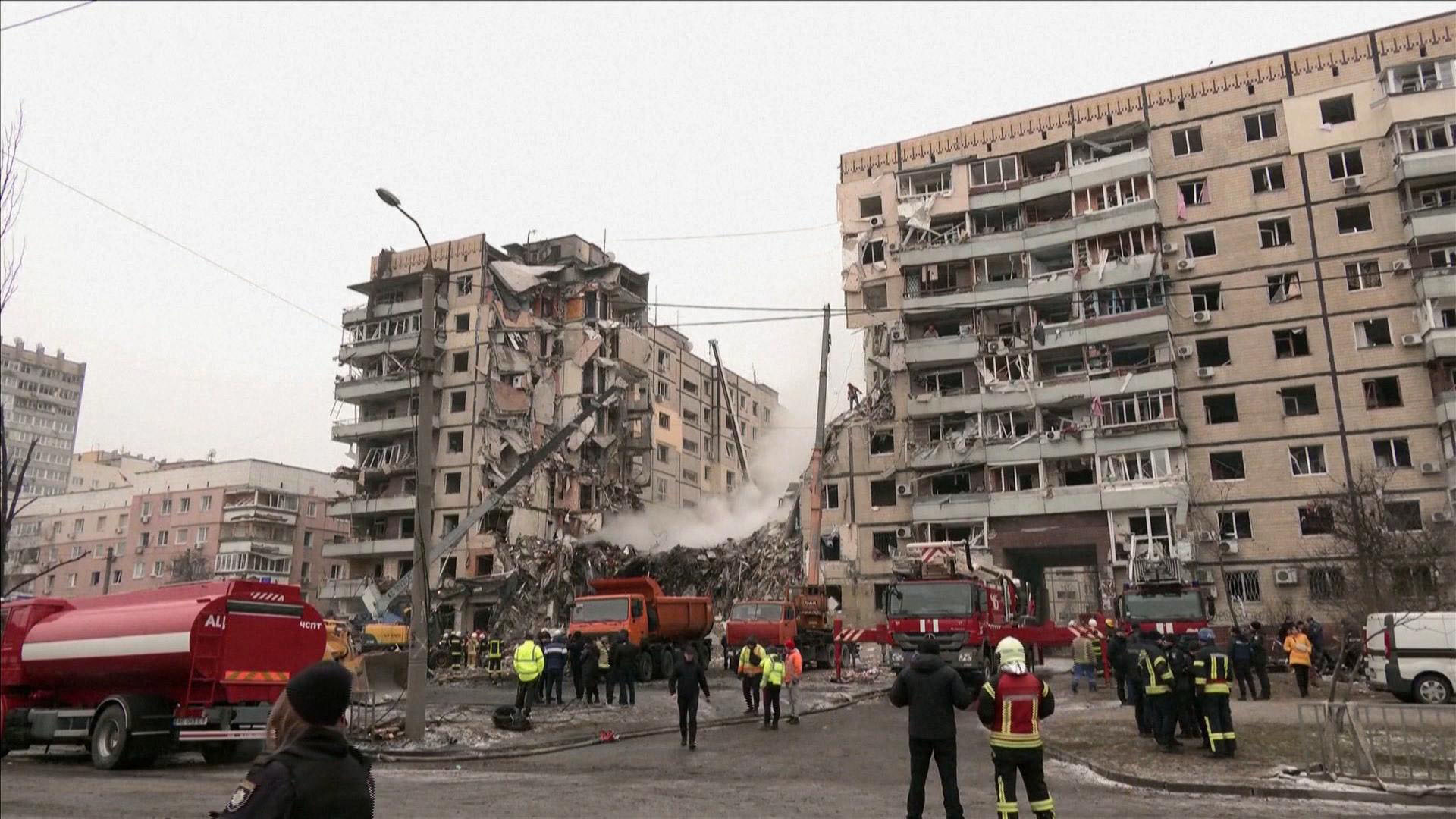 Watch CBS Mornings Russian missile strike kills at least 30 - Paramount+