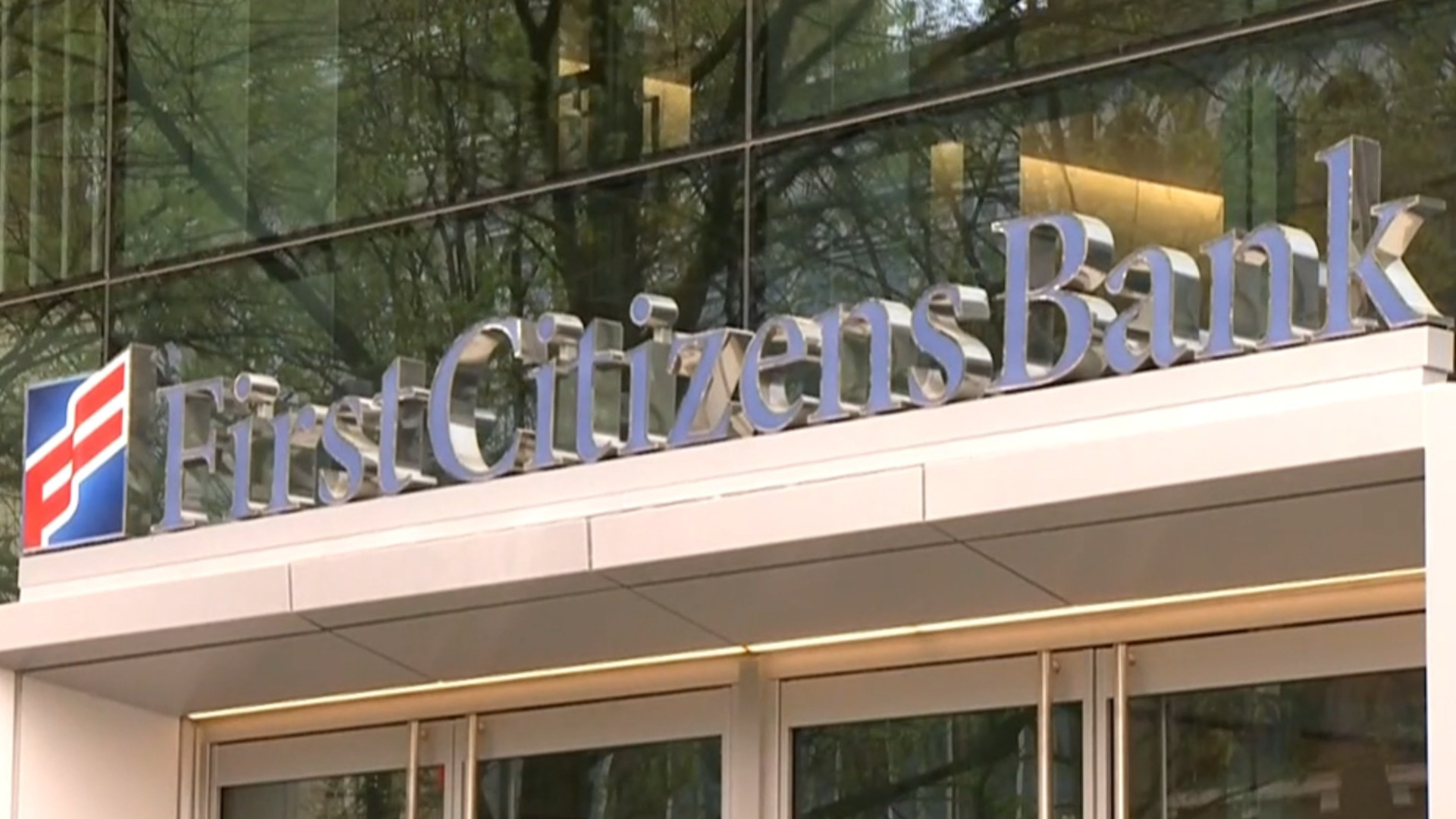 Watch CBS Evening News First Citizens Bank purchases much of SVB