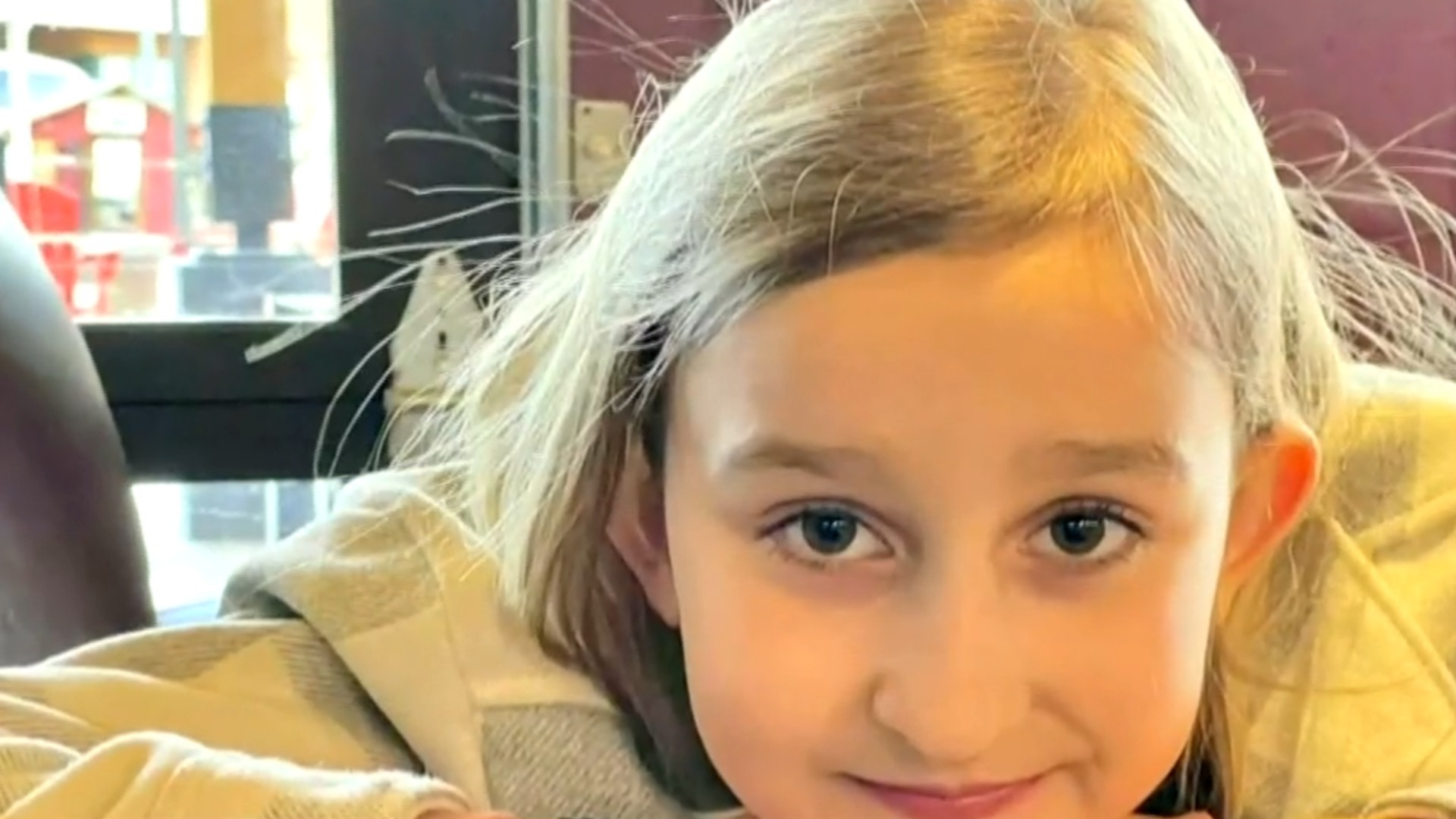 Watch CBS Evening News Funeral held for girl killed in Nashville
