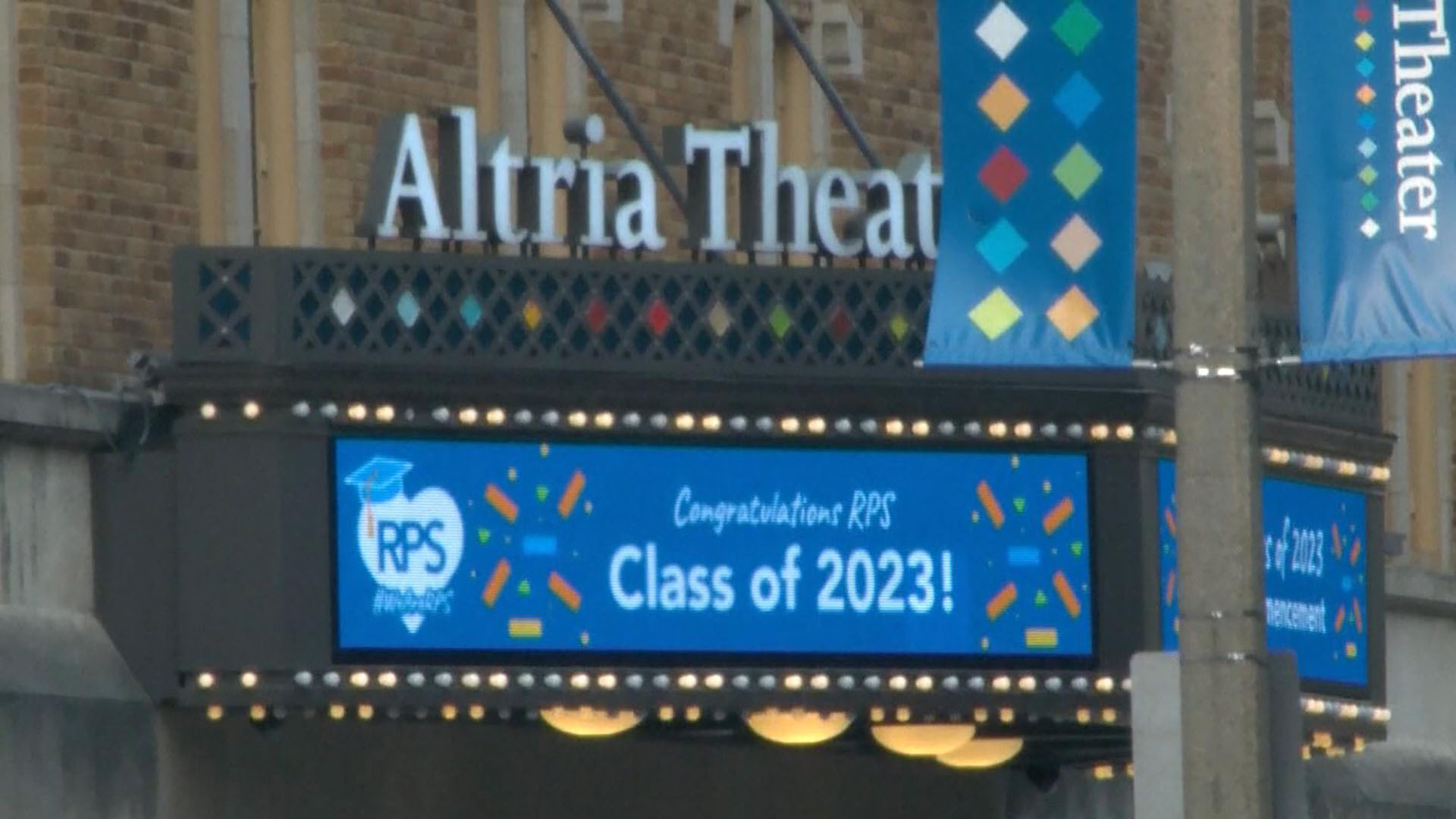 Watch CBS Mornings 2 dead in high school graduation shooting Full