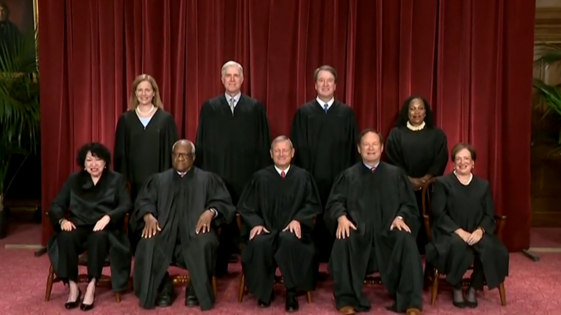 Watch CBS Evening News: Supreme Court rulings a setback to White House