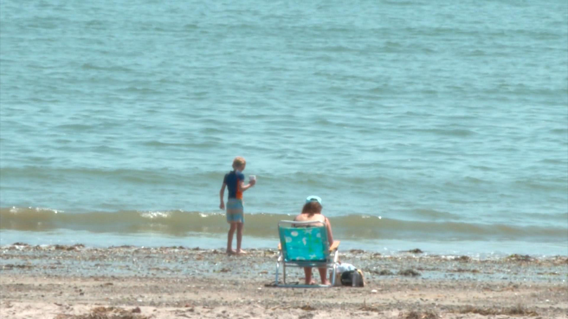 Watch CBS Mornings High bacteria levels close Northeast beaches Full