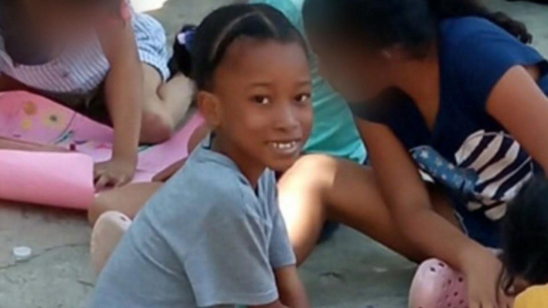 Watch CBS Mornings Migrant child dies in Border Patrol custody - Paramount+