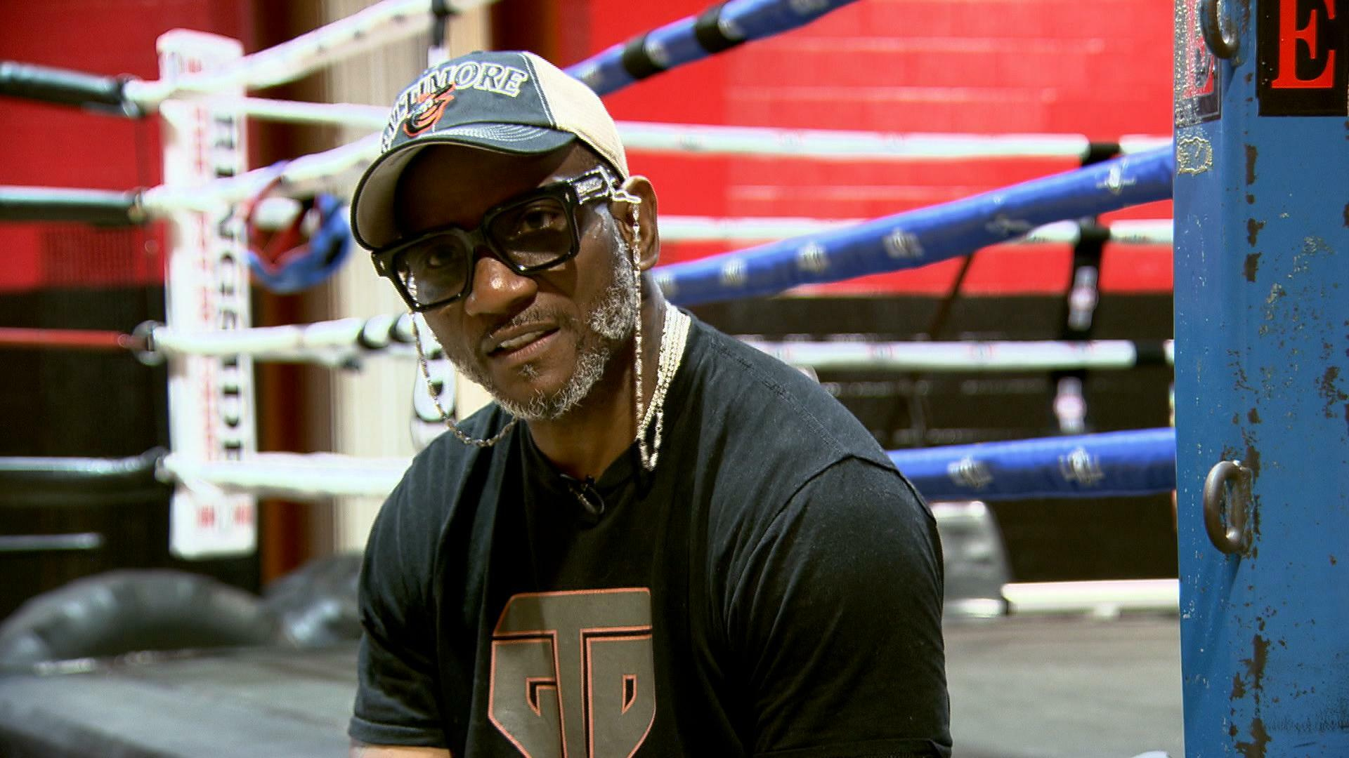 Watch CBS Mornings Boxing coach gives kids a fighting chance