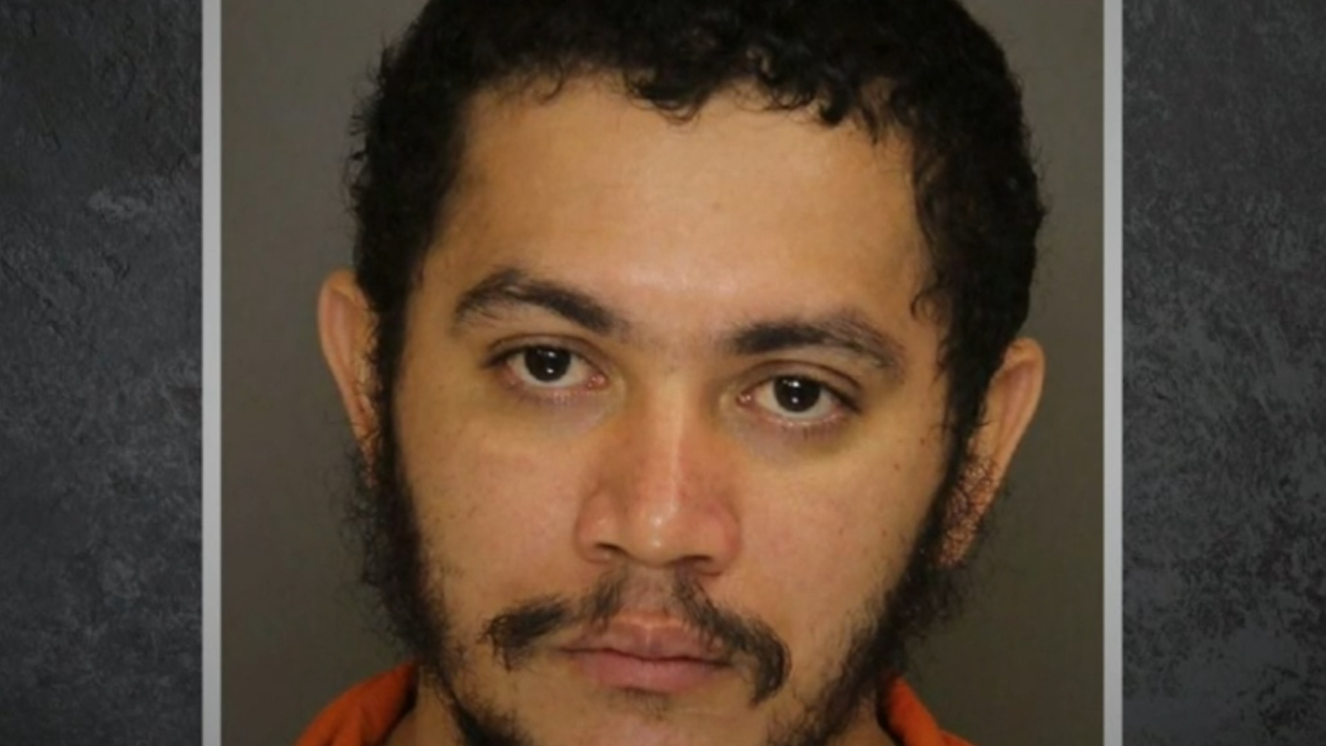 Watch CBS News Search for escaped prisoner in Pennsylvania Full show