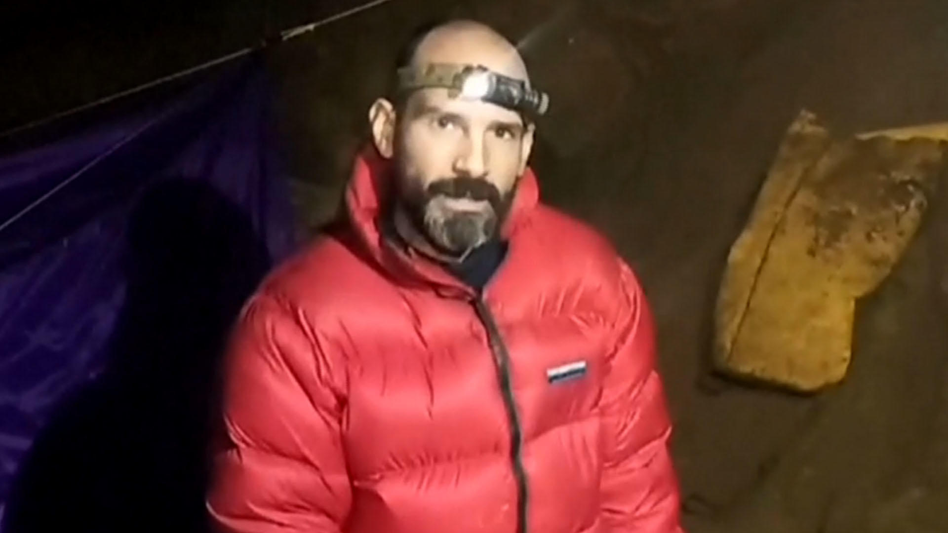 Watch CBS Evening News: Rescue underway for man trapped in Turkish cave ...