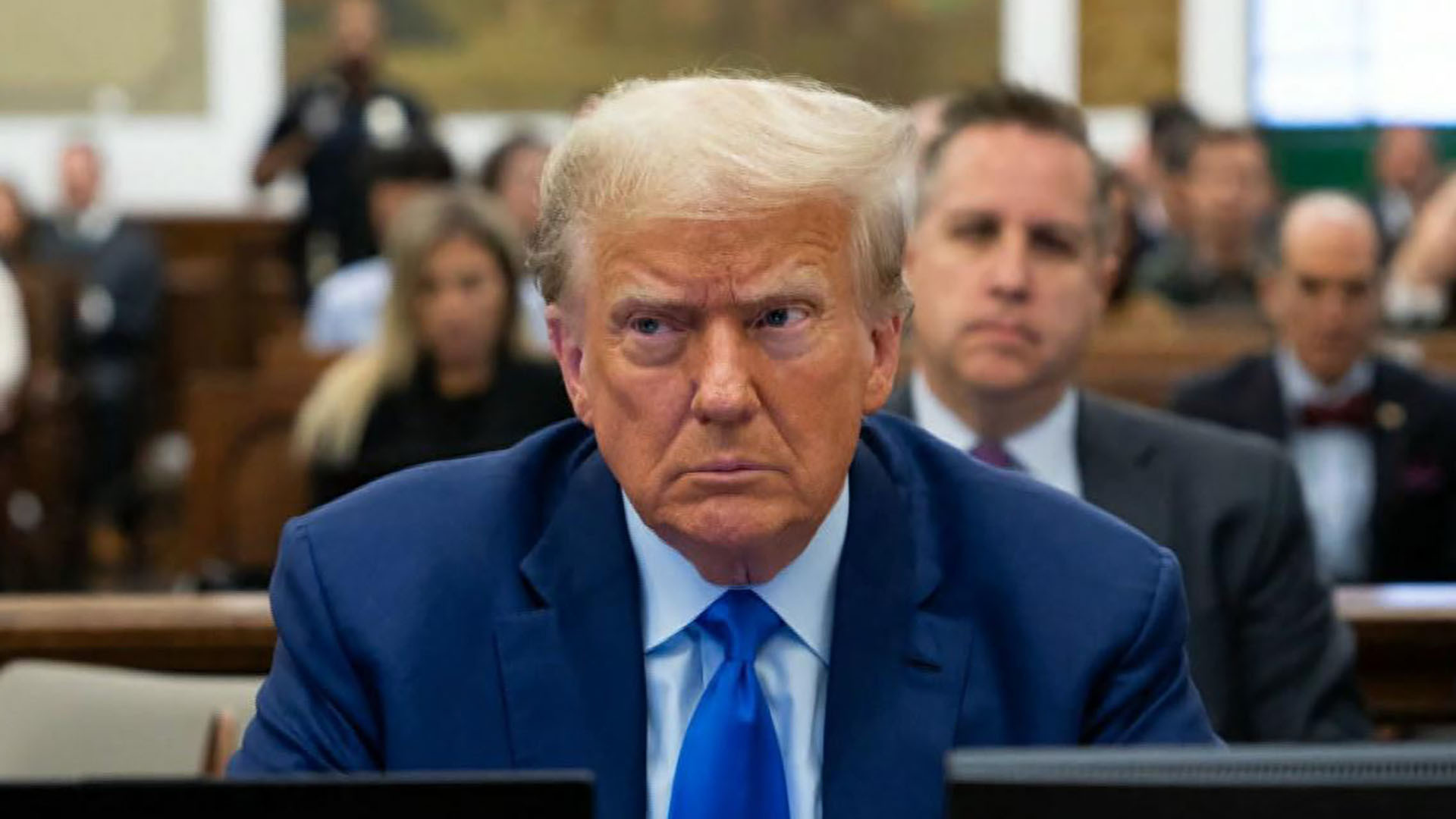 Watch CBS Mornings Trump set to testify in civil fraud trial - Paramount+