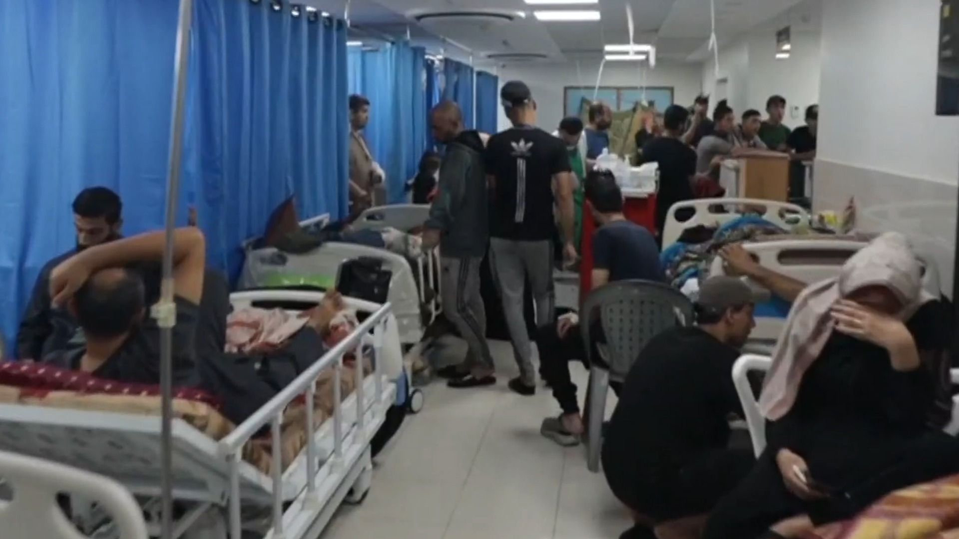 Watch CBS Evening News Gaza hospitals caught in the fighting - Paramount+
