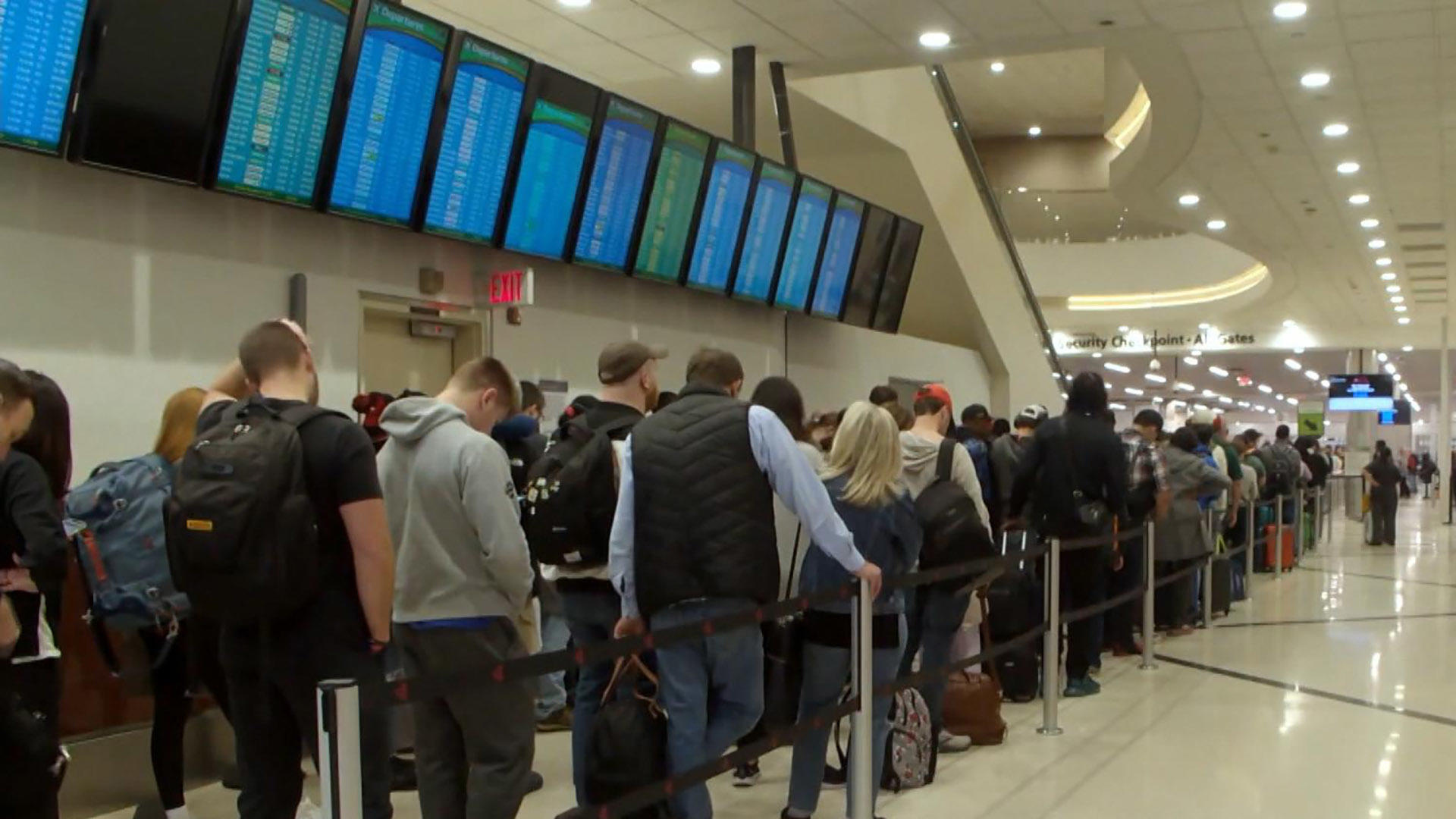 Watch CBS Evening News Sunday could be busiest travel day ever Full