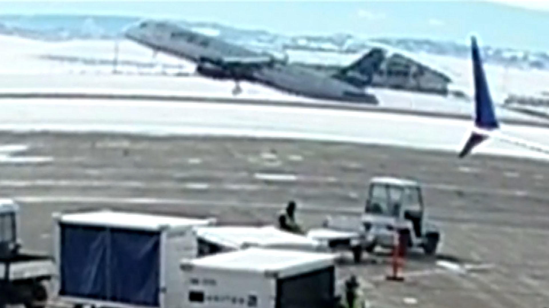 Video captures close call at Colorado airport