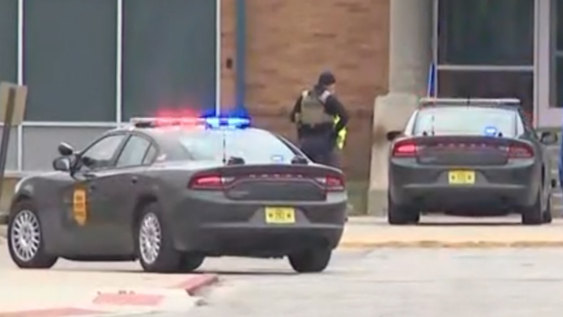 Watch CBS News What we know about the Iowa school shooting Full show