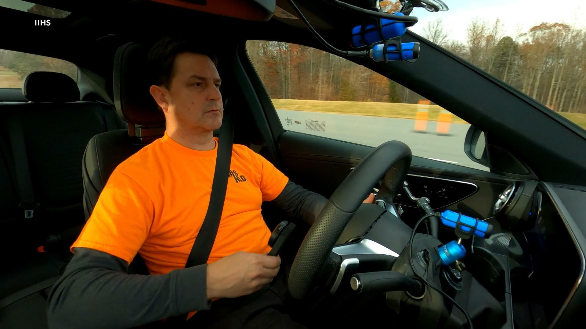 Watch CBS Mornings Safety questions on partially automated cars ...