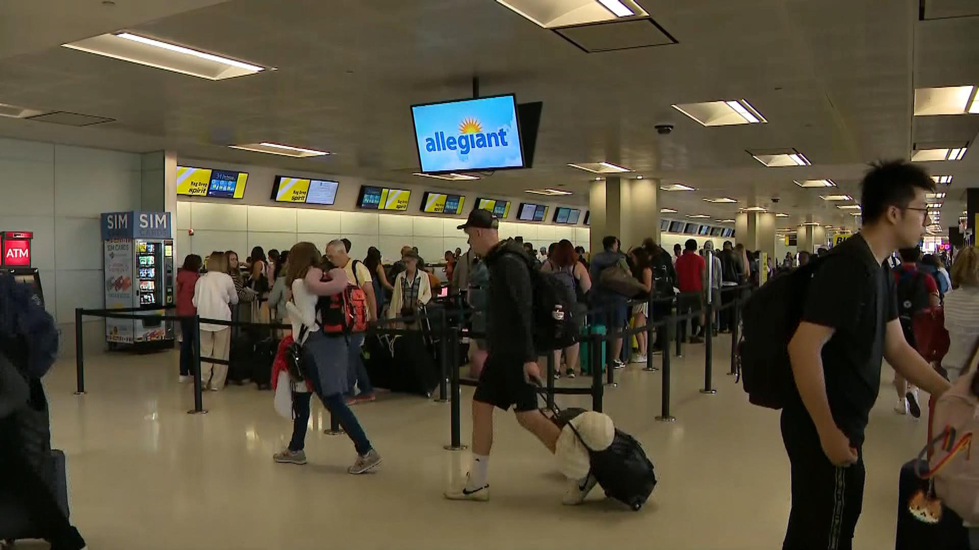 Watch CBS Saturday Morning Millions travel for Memorial Day weekend