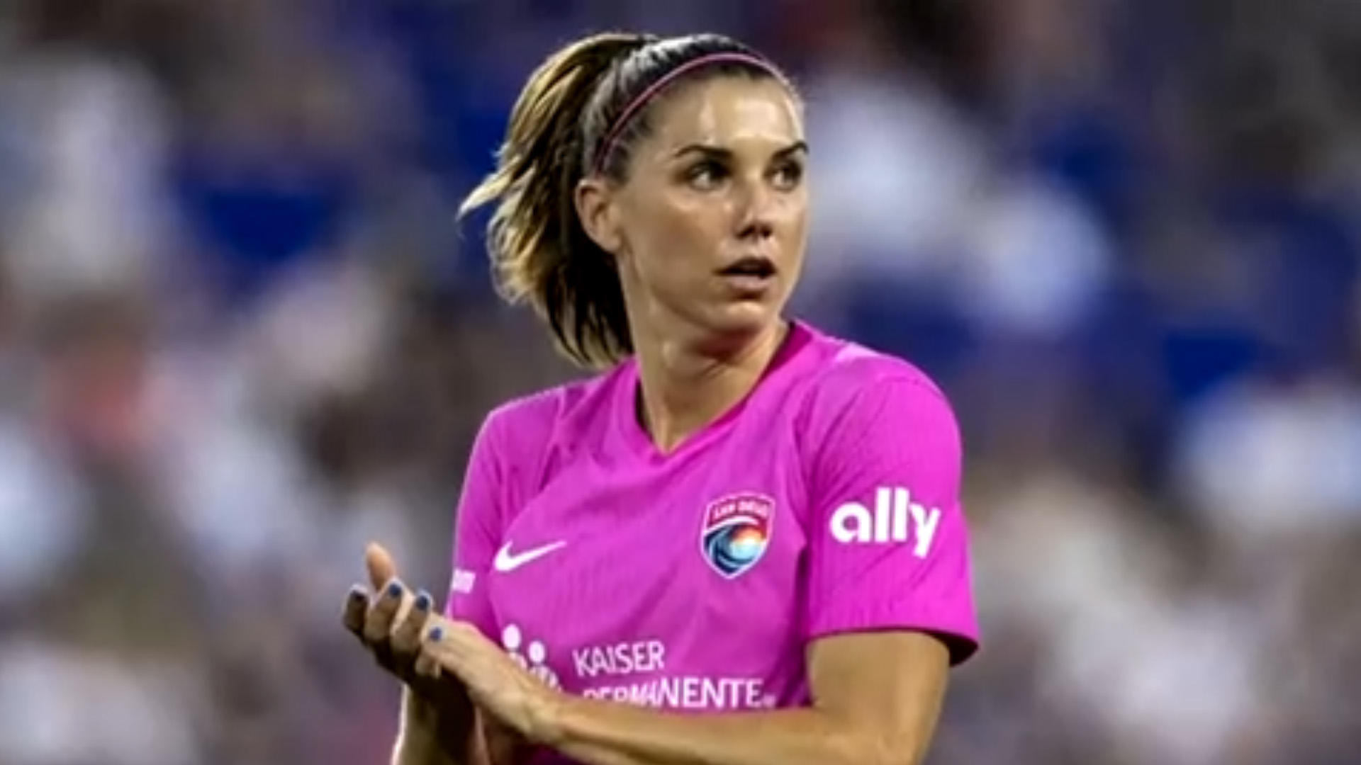Watch CBS Evening News: Soccer legend Alex Morgan announces - Main Image