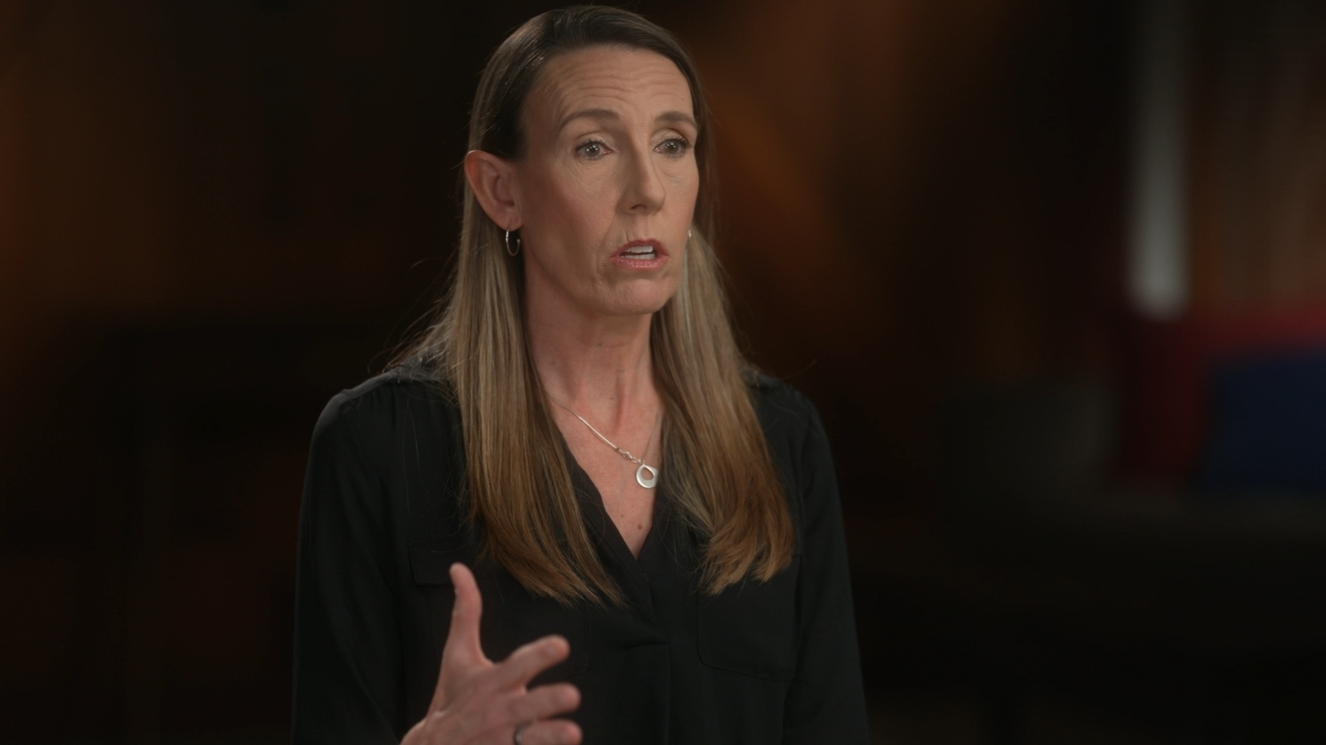 Watch 60 Minutes Overtime Fraud | Sunday on 60 Minutes - Paramount+