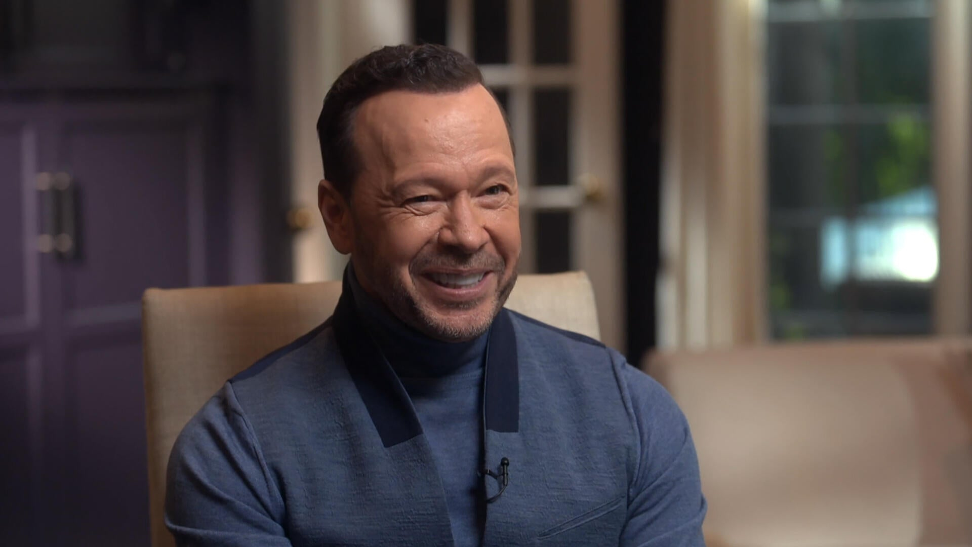 Donnie Wahlberg Blue Bloods Streaming Watch Sunday Morning