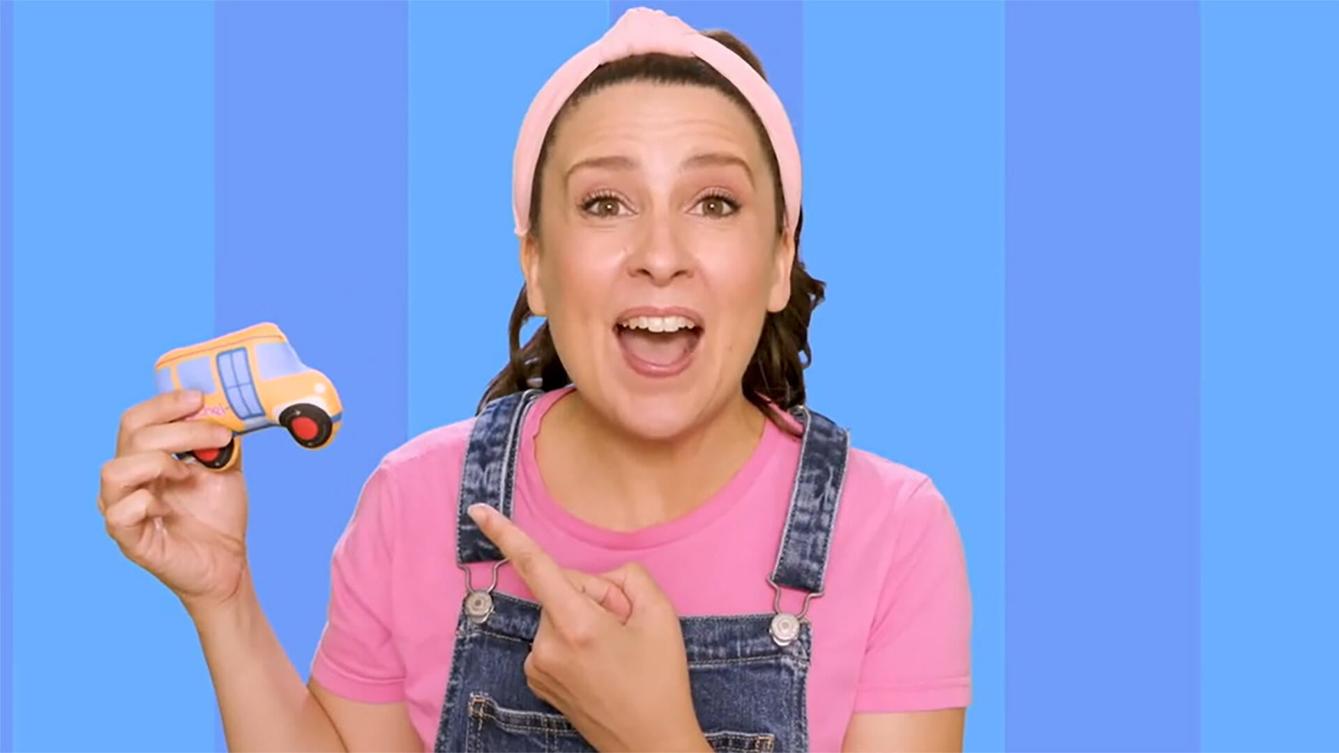 Watch Sunday Morning Season Episode : Ms. Rachel on raising her