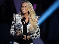 Carrie Underwood Look At Me Lyrics Look At Me Carrie ...