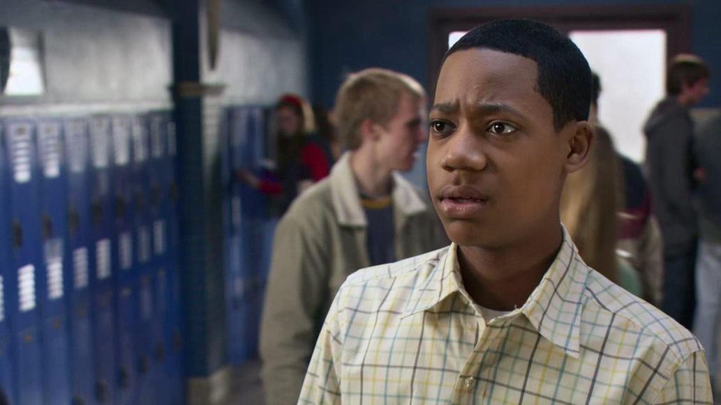 Watch Everybody Hates Chris Season 4 Episode 1 Everybody Hates