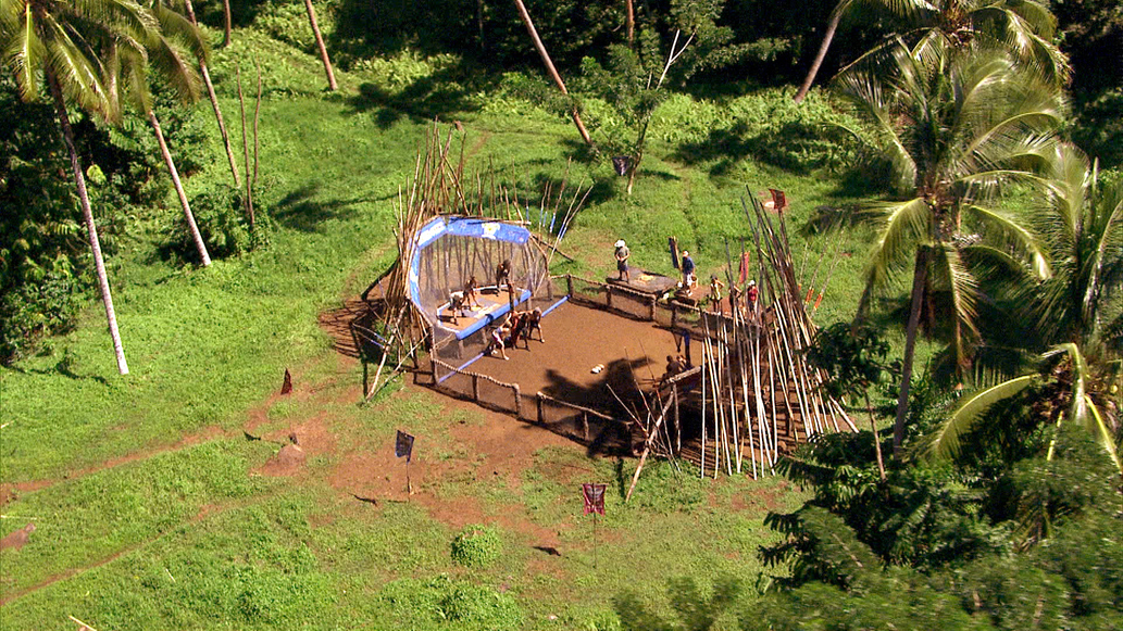 Watch Survivor Season 20 Episode 5: Survivor: Heroes vs. Villains