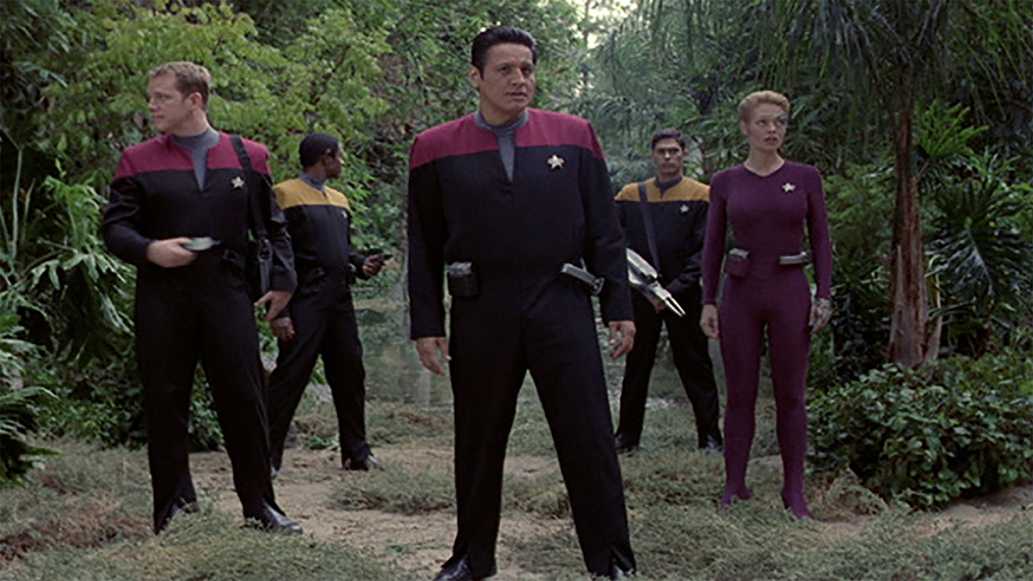 voyager flesh and blood cast