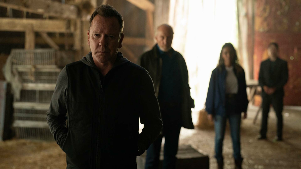 Watch Rabbit Hole Season 1 Episode 5: Rabbit Hole - Tom – Full show on ...