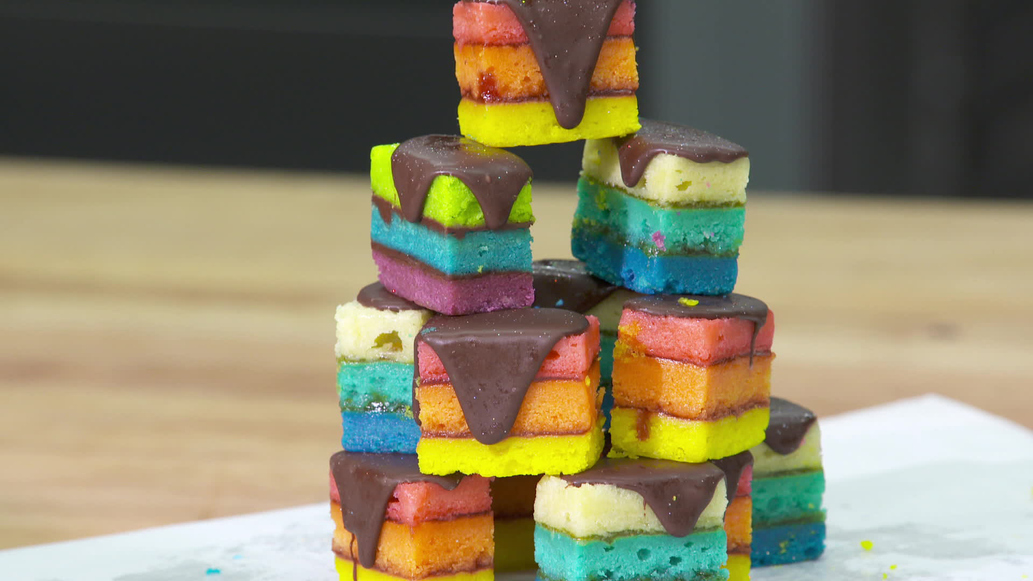 Watch Sunday Morning Rainbow cookies get a colorful twist Full show