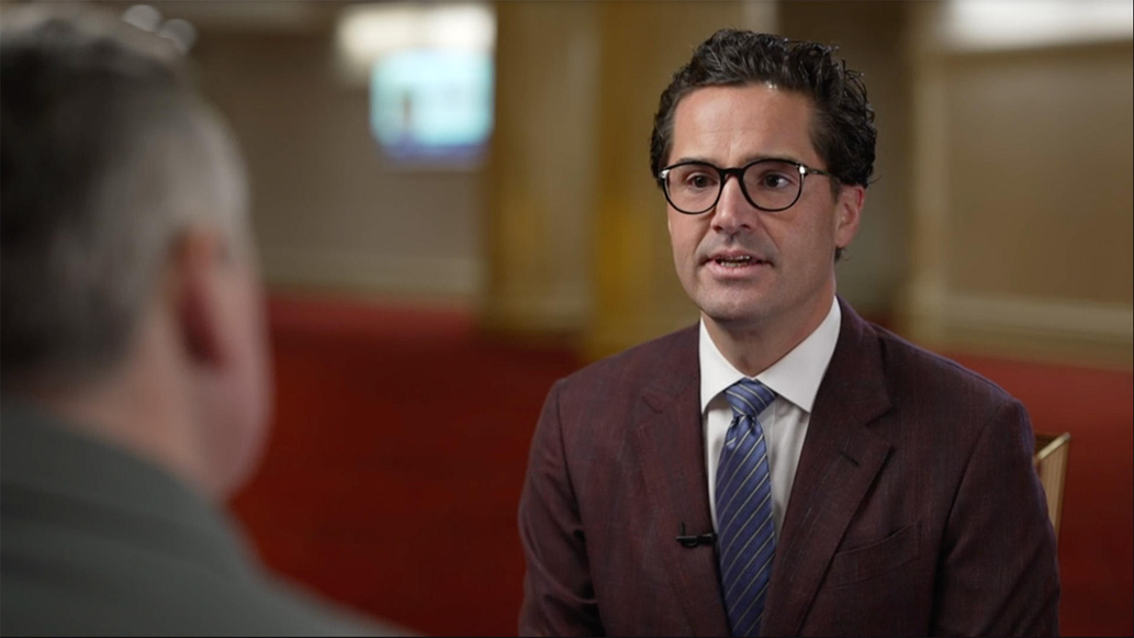 Watch Sunday Morning: Caesars Palace president on the growth of Las
