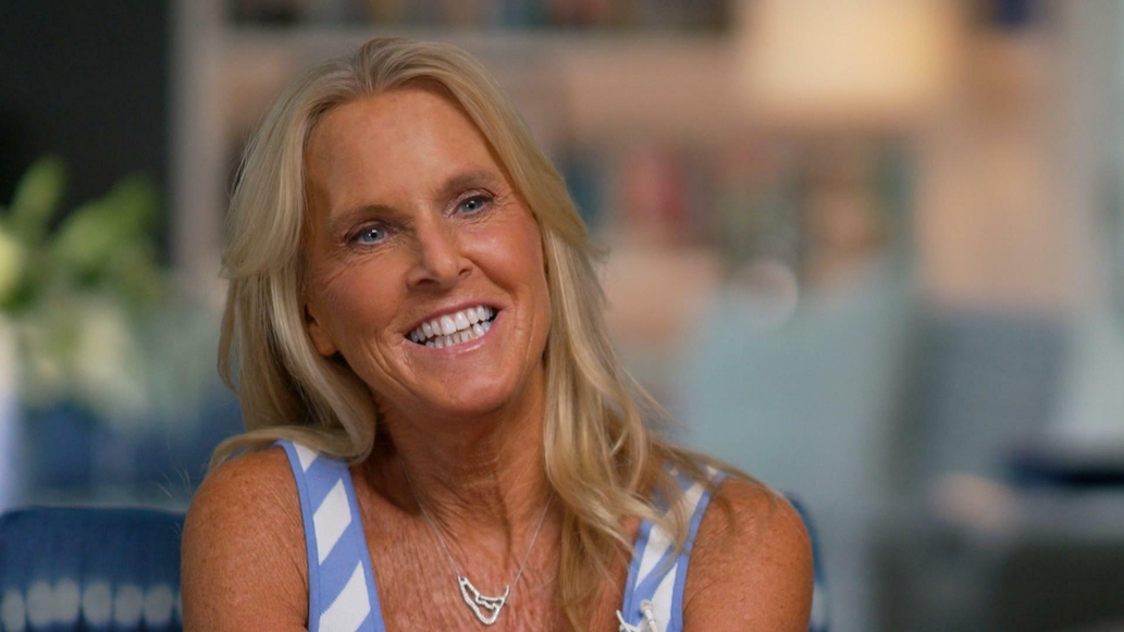 Watch CBS Saturday Morning Elin Hilderbrand's new book Full show on